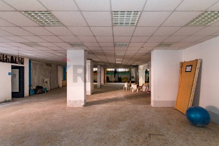 Locale commerciale in Affitto
