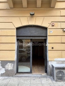 Locale commerciale in Affitto