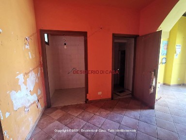 Locale commerciale in Affitto