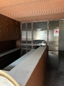 Locale commerciale in Affitto