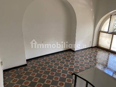 Locale commerciale in Affitto