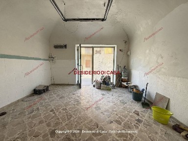 Locale commerciale in Affitto