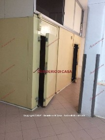 Locale commerciale in Affitto