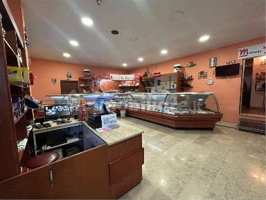 Locale commerciale in Affitto