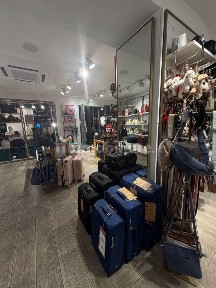 Locale commerciale in Affitto