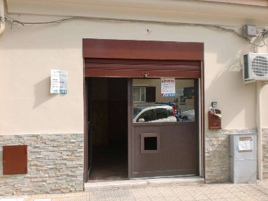 Locale commerciale in Affitto
