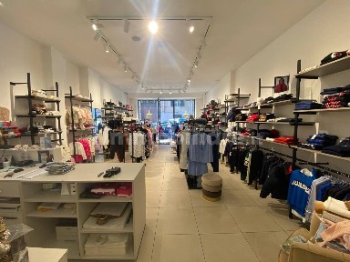 Locale commerciale in Affitto