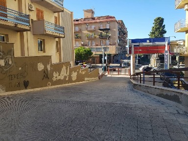 Locale commerciale in Affitto