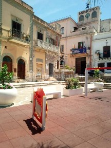Locale commerciale in Affitto