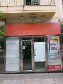 Locale commerciale in Affitto