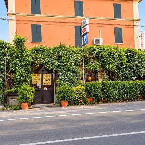 Locale commerciale in Affitto