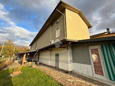 Villa bifamiliare via per Calepio 181, Capriolo