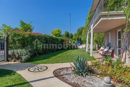 Villa bifamiliare via Brescia 28, Soiano, Soiano del Lago