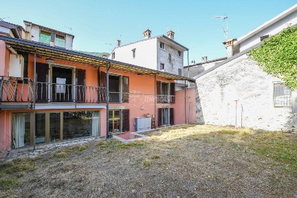 Villa unifamiliare via Garibaldi 39, Centro, Salò