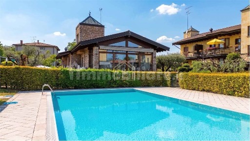 Villa unifamiliare via Colombare di Centenaro, Entroterra, Desenzano del Garda