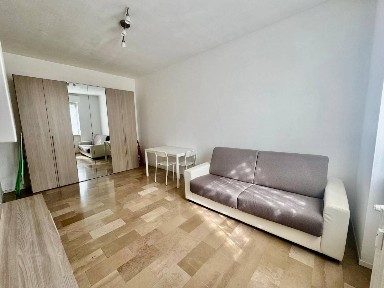 Monolocale via pompeo cambiasi 8, Casoretto, Milano
