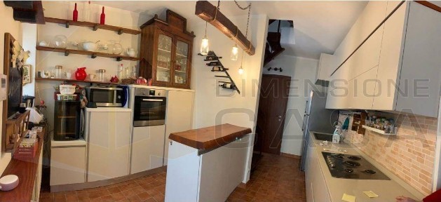 Villa bifamiliare via San Pietro 4, Entroterra, Desenzano del Garda
