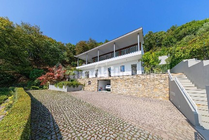 Villa unifamiliare via Bocca di Croce 17, Salò