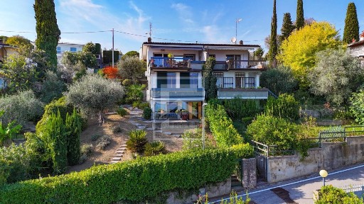 Villa bifamiliare via A.Volta 5, Centro, Padenghe sul Garda