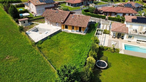 Villa bifamiliare via Del Fango, Barghe