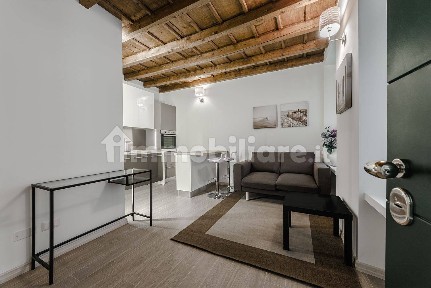 Bilocale corso Giuseppe Garibaldi 93, Moscova, Milano