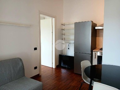 Bilocale via Antonio Pollaiuolo 9, Isola, Milano