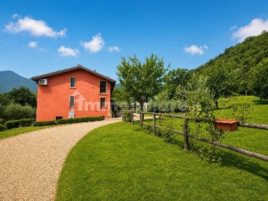 Villa unifamiliare via Civelle, Nave