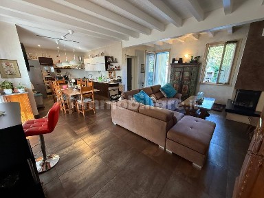 Villa bifamiliare via San Polo, Lonato del Garda