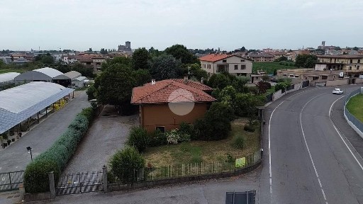 Villa unifamiliare via Monte Grappa 36, Centro, Rovato