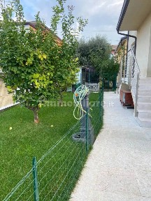 Villa unifamiliare via Pratomaggiore, Rivoltella, Desenzano del Garda