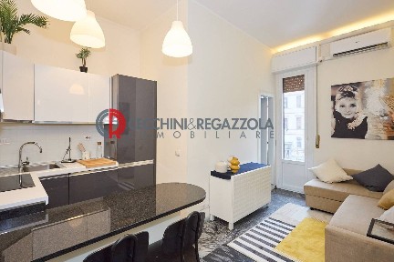 Bilocale Bastioni Di Porta Volta 9, Moscova, Milano