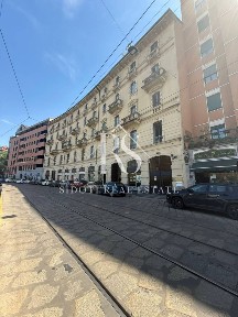 Trilocale viale Sabotino 26, Porta Romana - Medaglie d'Oro, Milano