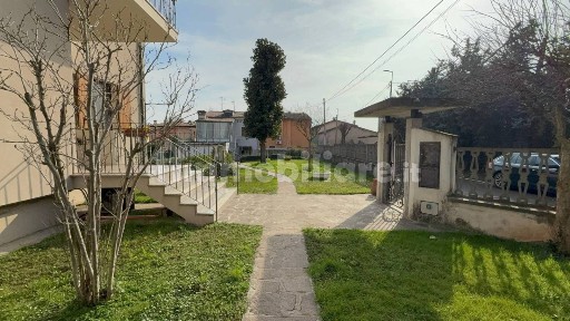 Villa bifamiliare Contrada Marcella, San Bernardino, Montichiari