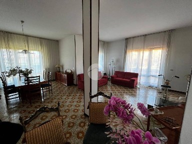 Villa unifamiliare piazza San Siro 9, Centro, Castel Mella