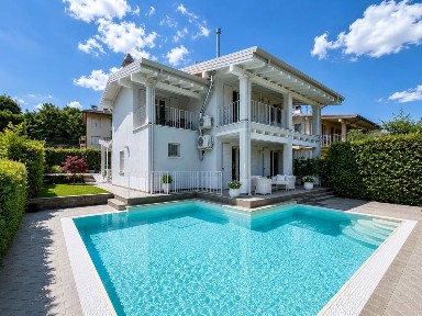 Villa unifamiliare via Don Francesco Mercanti 20, Centro, Polpenazze del Garda