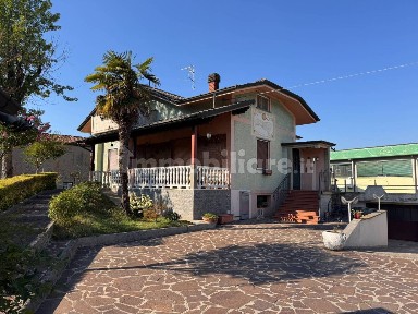 Villa unifamiliare via Dante Alighieri 119, Pontoglio