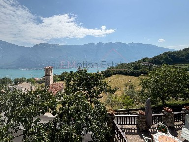 Villa bifamiliare via Corsica 6, Tremosine sul Garda