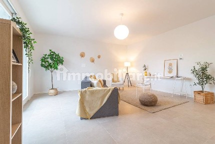 Villa bifamiliare via John Fitzgerald Kennedy, Centro, Torbole Casaglia
