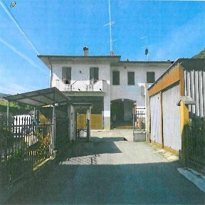 Villa all'asta via Mario Piovanelli 15, Concesio