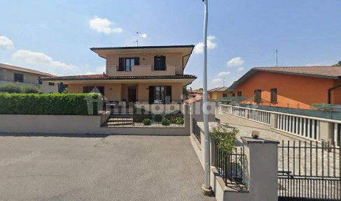 Villa all'asta via Aldo Moro 7/9, Roccafranca
