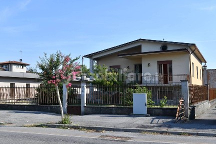Verolavecchia, Via Vittorio Veneto, 73