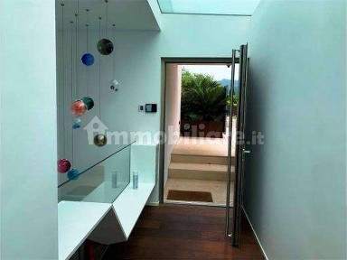 Villa all'asta via Panoramica, 42/A, Gardone Riviera