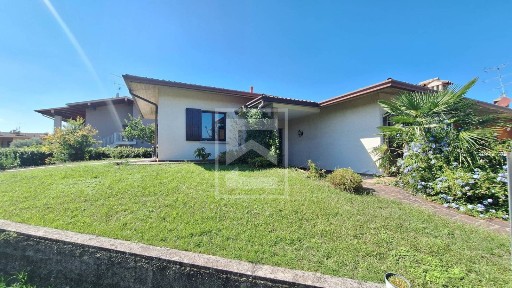 Puegnago sul Garda, Via Benaco, 13