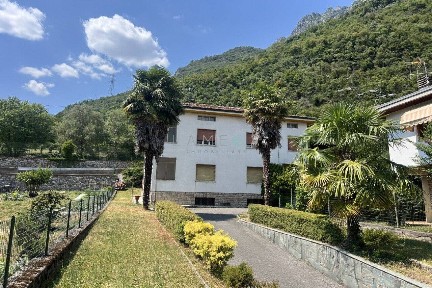Villa unifamiliare via Colture 51, Centro, Darfo Boario Terme