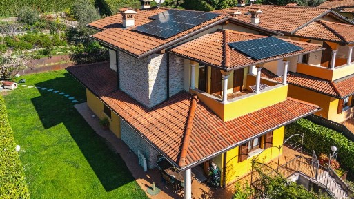 Villa unifamiliare via Pozzo, Centro, Salò