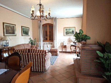 Villa unifamiliare via Donatori di Sangue, Centro, Torbole Casaglia