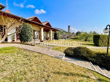 Adro, Via Provinciale, 39/B