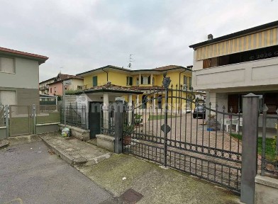 Villa all'asta via Masaccio, 74/76, Orzinuovi