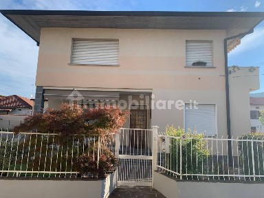 Capriolo, Via Privata Ripamonti, 13