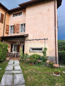 Villa bifamiliare via Sant'Orsola 300, Sant'Eufemia - Caionvico, Brescia